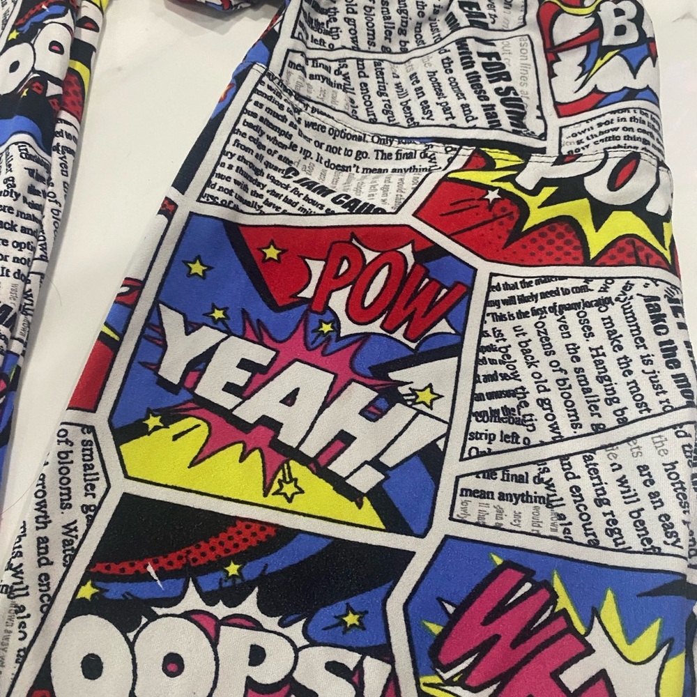 Comic Book Print Matching Shorts Set - Picture 3 of 6
